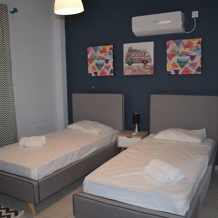 Cozy Apartment In Central Атина Екстериор снимка